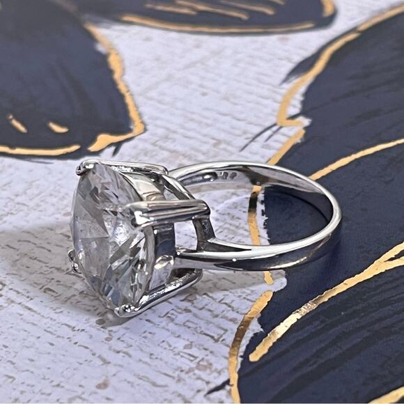 Vintage Cocktail 925 Sterling Silver Ring with Large Clear Crystal Stone - Picture 13 of 14